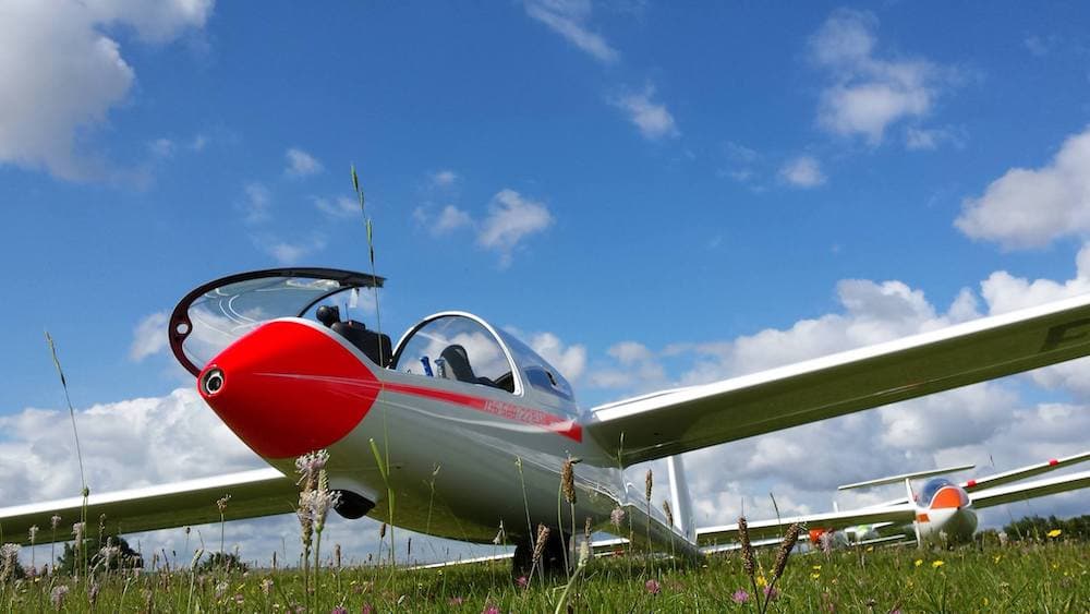 DG-500 Élan 22m sailplane