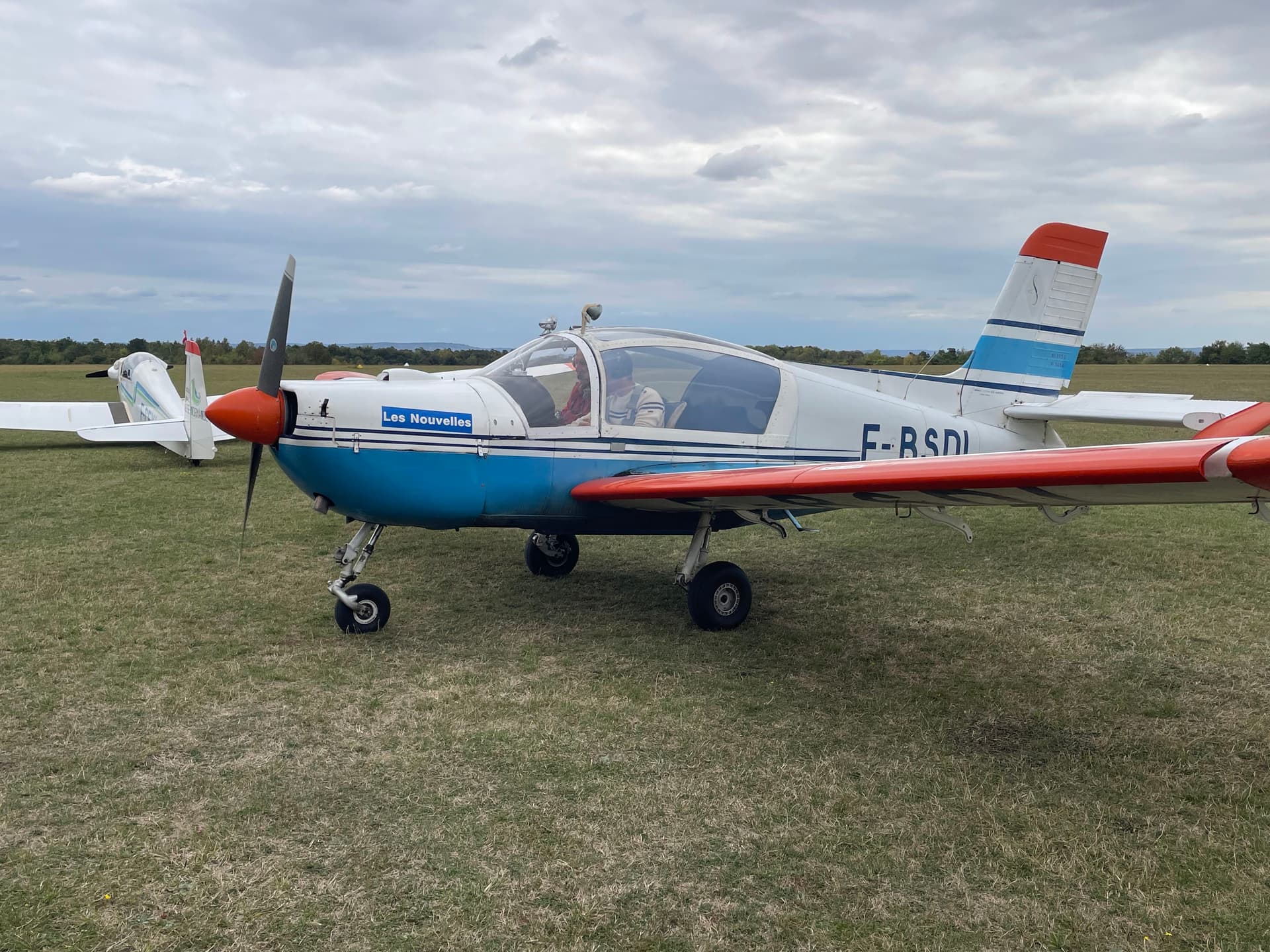 Socata Rallye Commodore tow plane