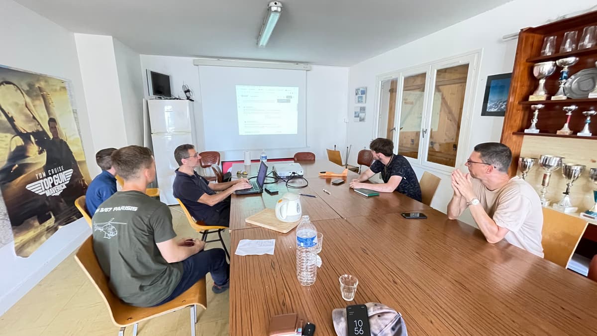 Réunion de briefing